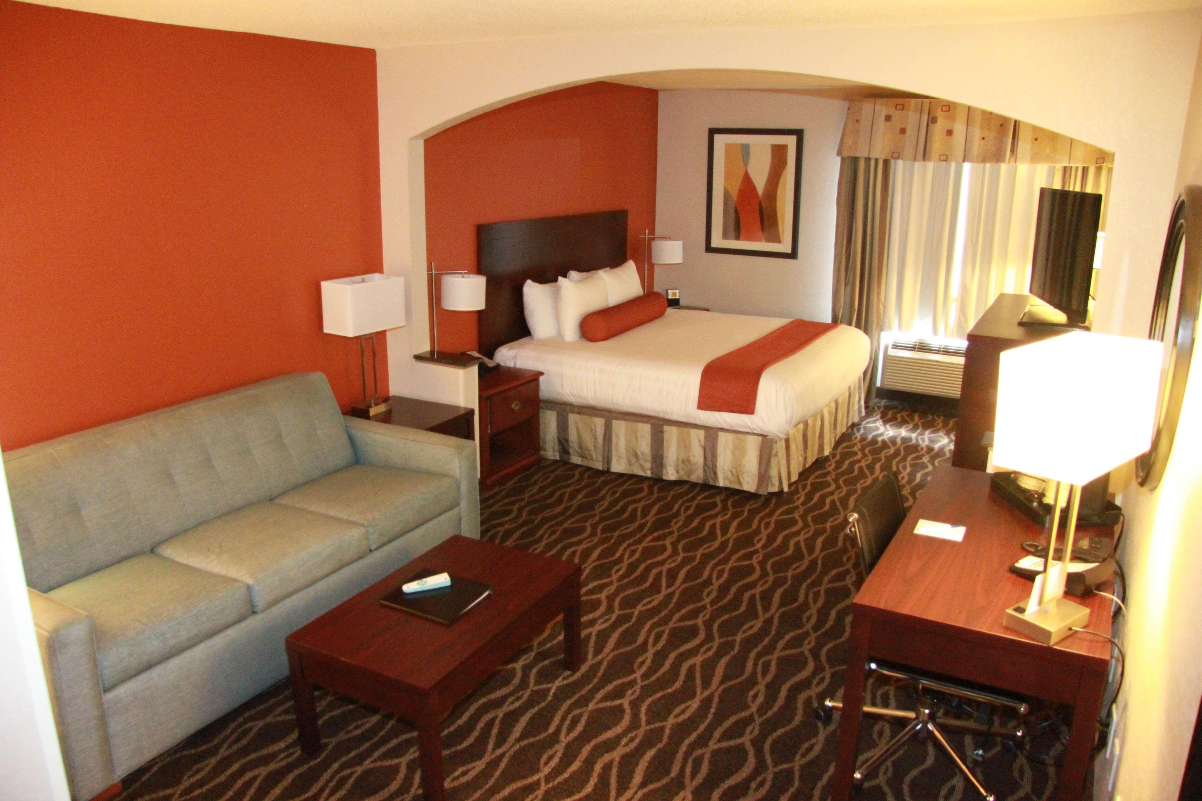 Best Western Plus Suites Greenville Exterior foto