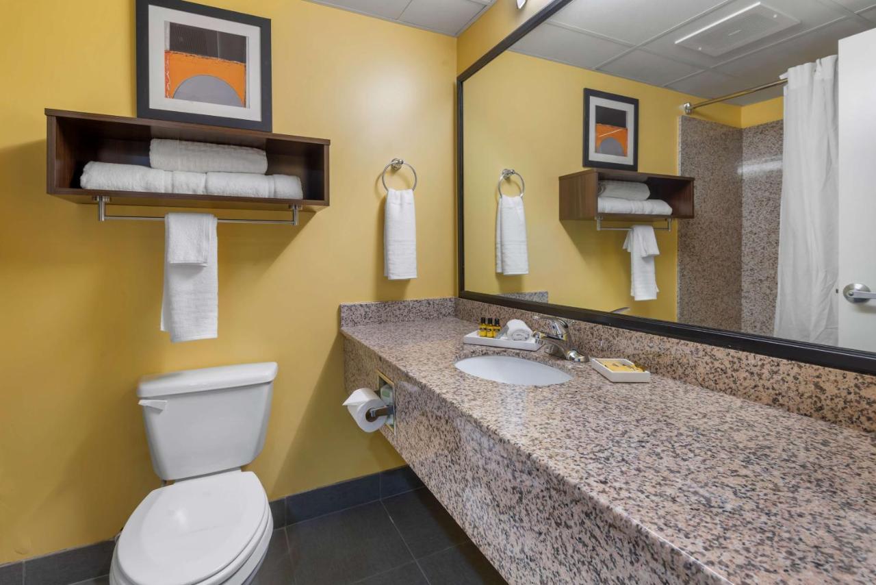 Best Western Plus Suites Greenville Exterior foto