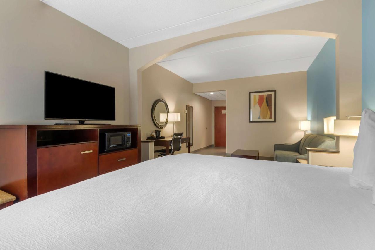 Best Western Plus Suites Greenville Exterior foto